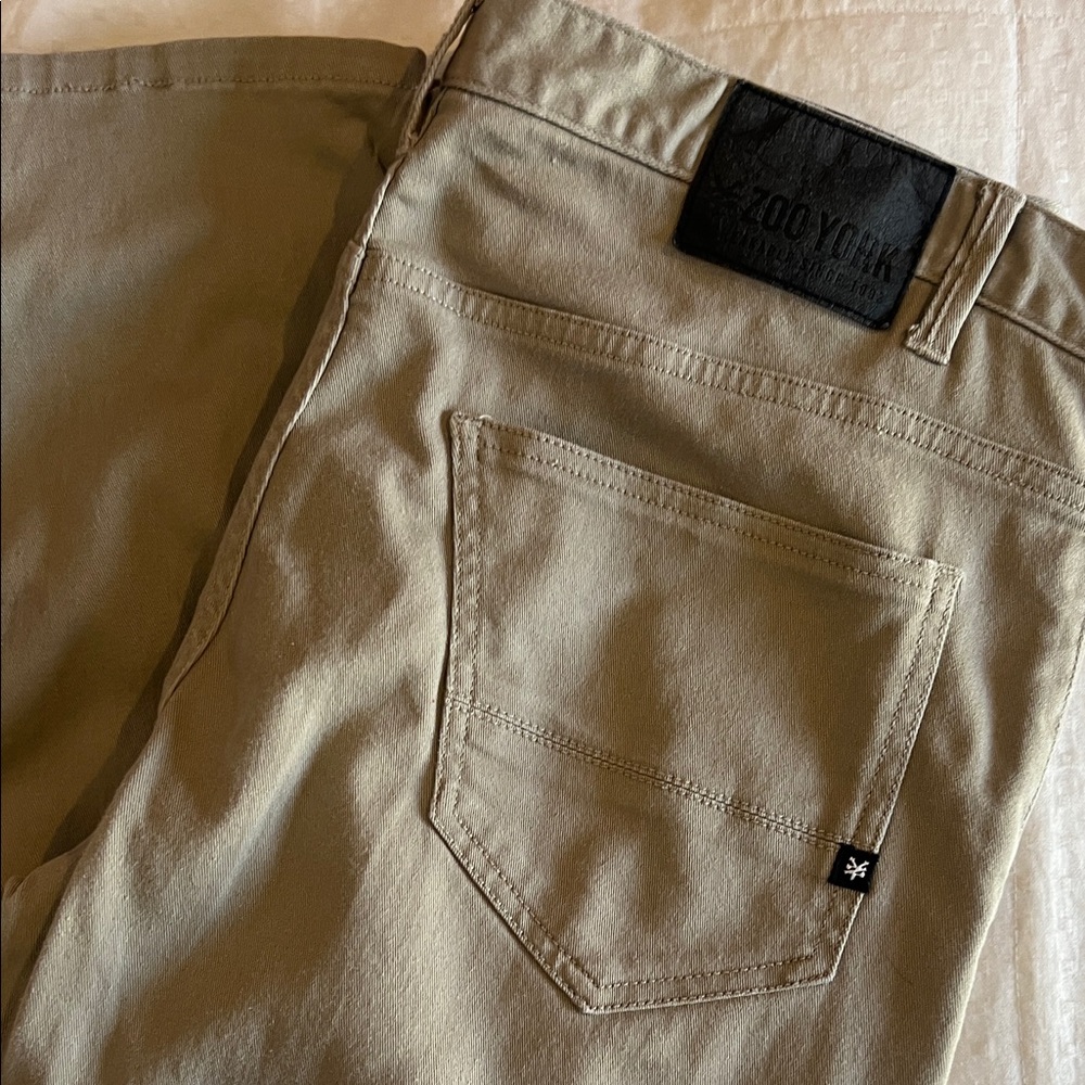 Zoo York Beige Casual Trousers